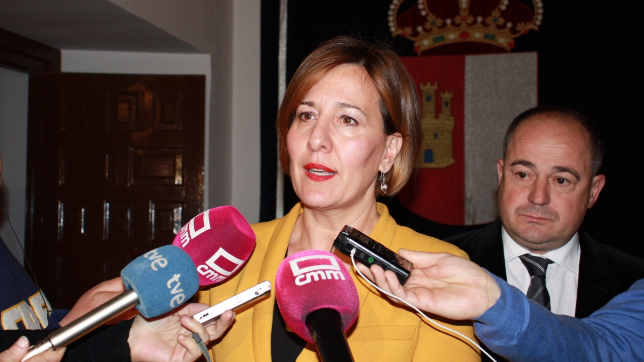 "Es muy preocupante que desde el PP de C-LM se esté incitando a la violencia a los agricultores que se manifiestan ante las Cortes regionales"