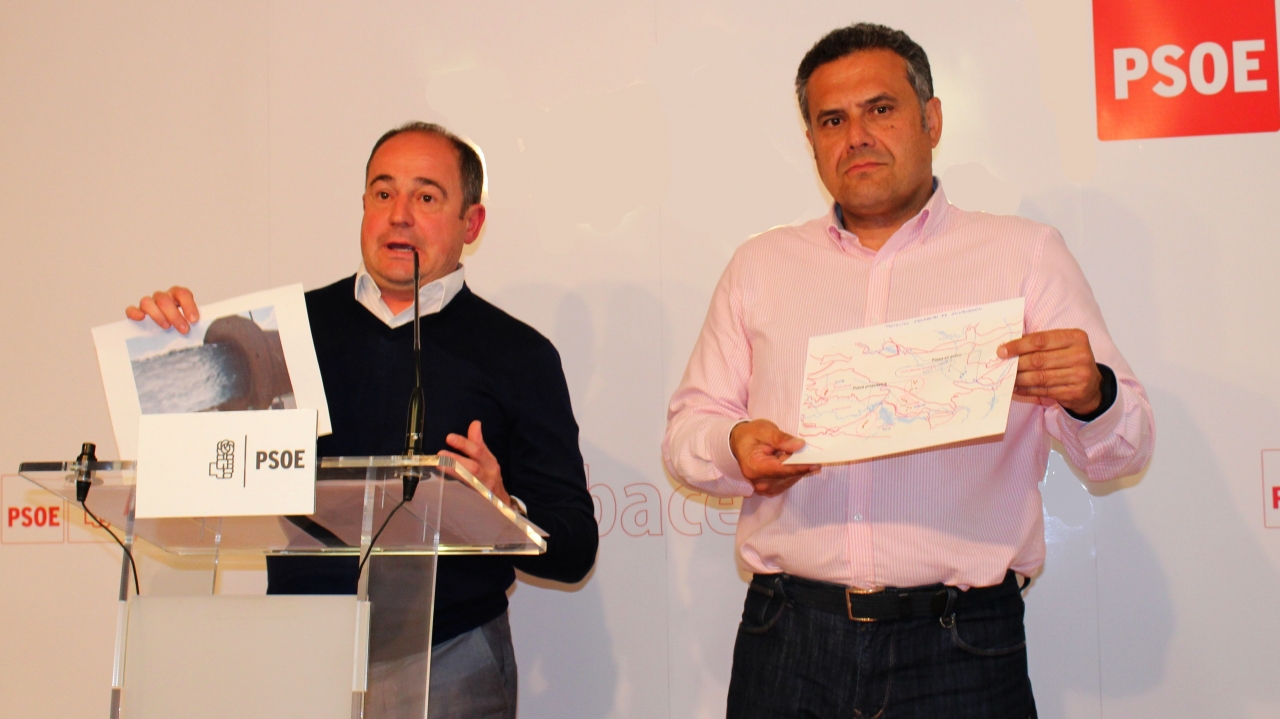 El PSOE acusa al gobierno de esquilmar las reservas futuras de agua en la cabecera alta del Segura con los pozos de sequía y de exigir a la Junta lo que debe pedir a Rajoy