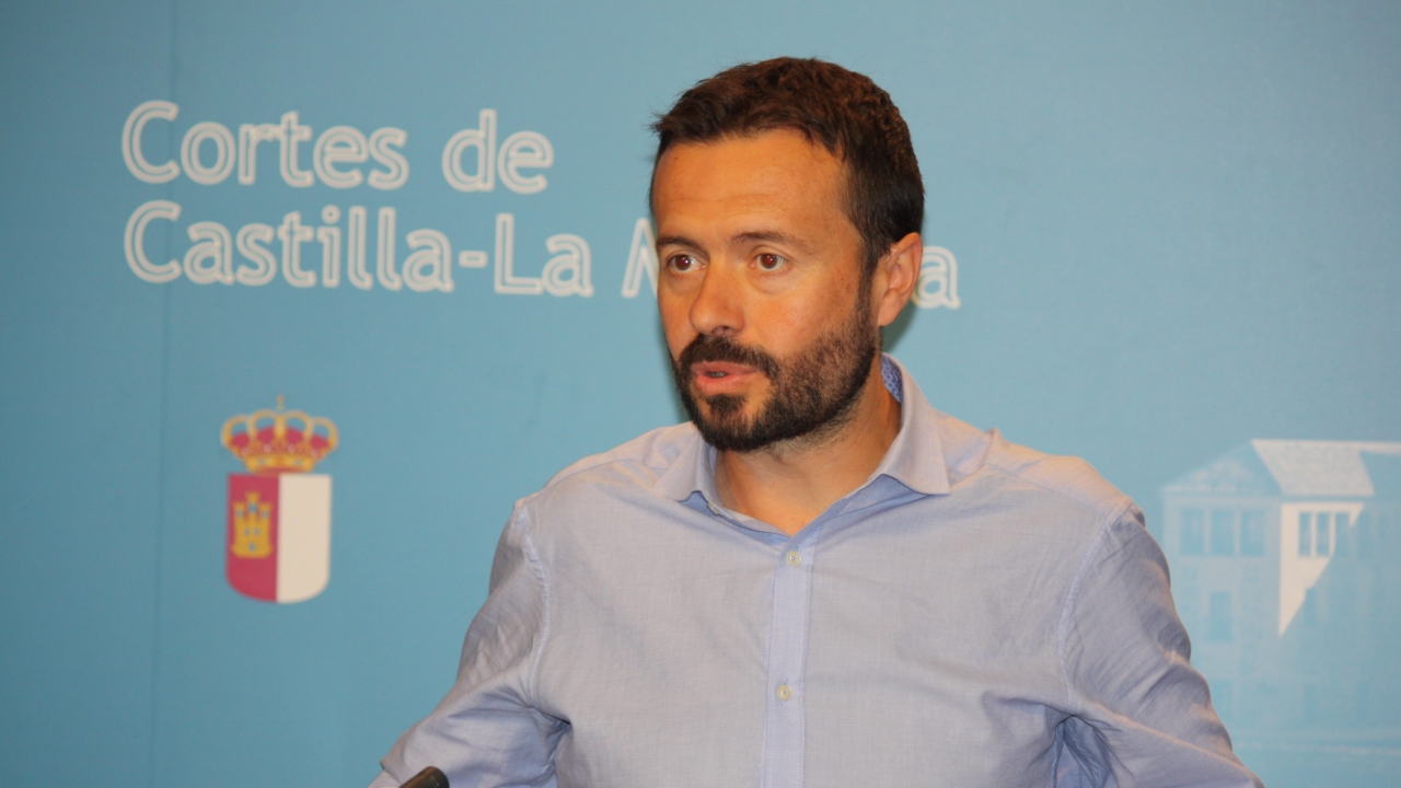 "La nueva Ley de Apoyo a las personas con Discapacidad es pionera en España y va a situar a C-LM en el centro en cuanto a la atención a este colectivo"