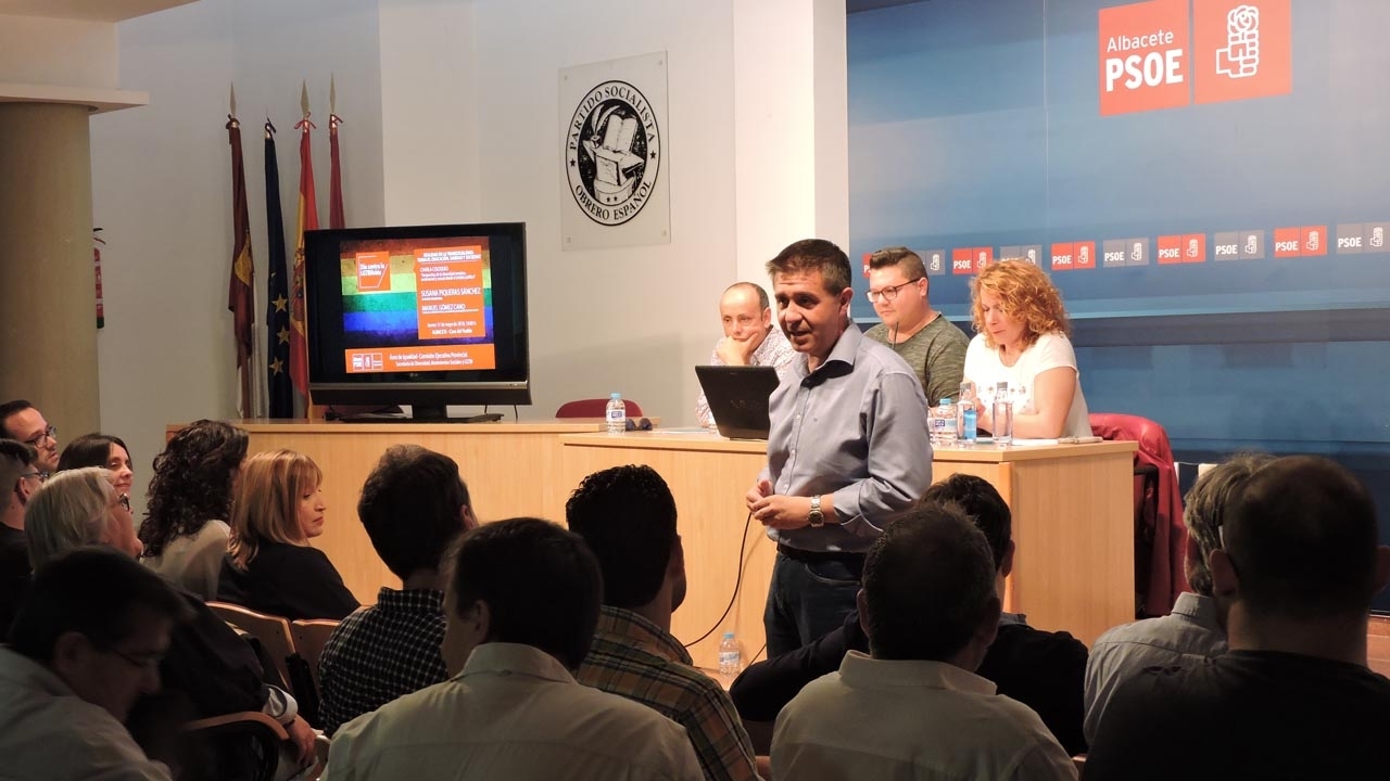 El PSOE quiere que los ayuntamientos de Albacete se posicionen en favor de los derechos de las personas LGTBI