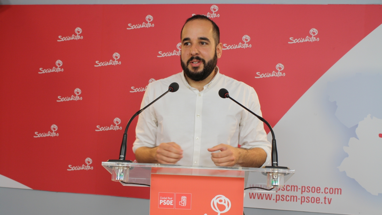 "El Gobierno del PSOE ha hecho posible la Ley de Protección y Apoyo Garantizado frente a la herencia desastrosa del PP en bienestar social"