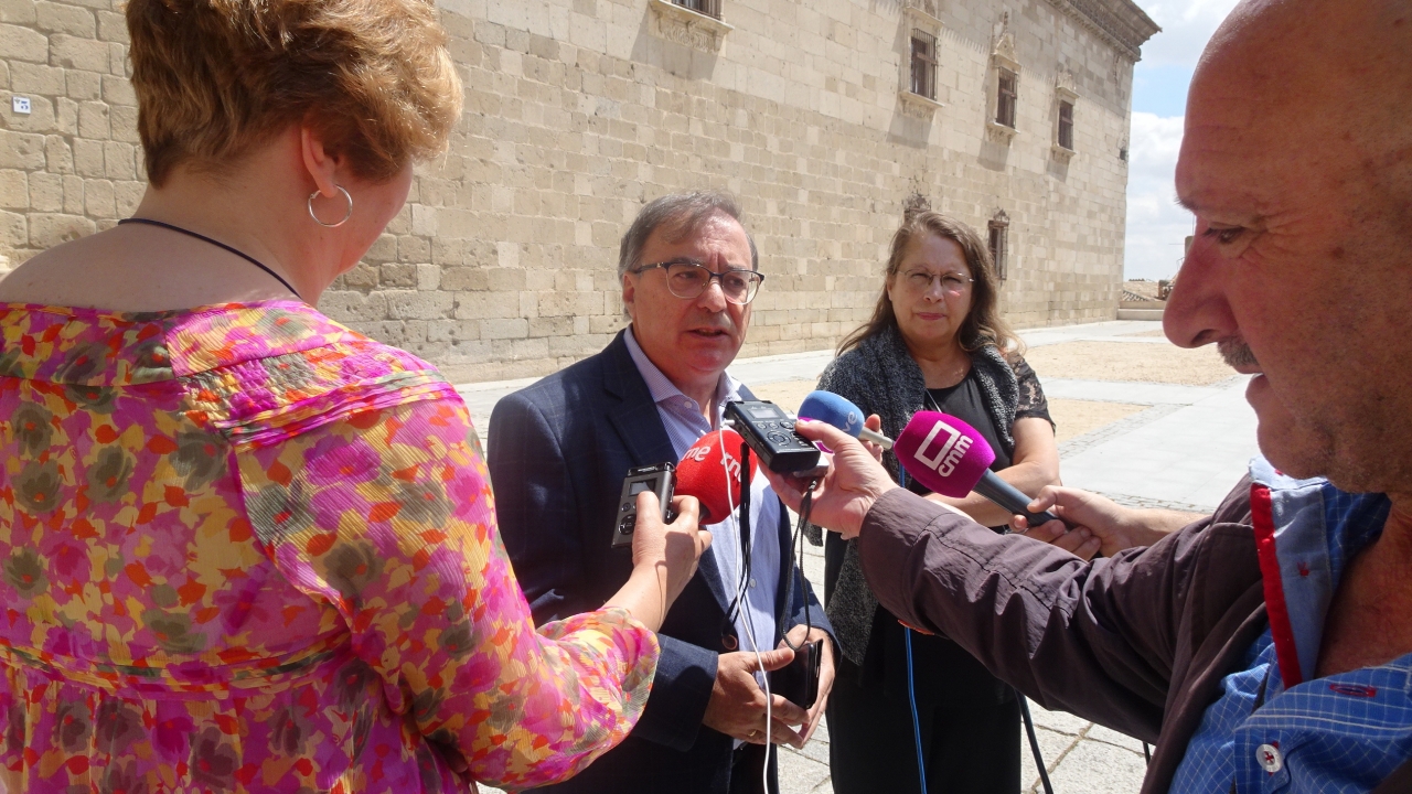 &quot;Salga o no adelante la moción de censura, lo que está claro es que los españoles censuran las políticas de Rajoy y del PP&quot;