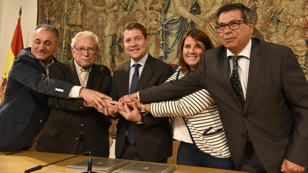 García-Page avanza que Talavera y sus compromisos estarán en la agenda de su próxima reunión con el presidente del Gobierno, Pedro Sánchez