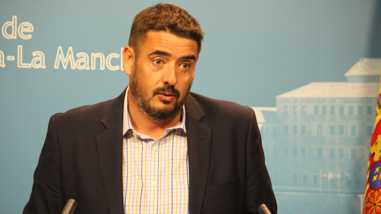 "Mientras que a C-LM le va bien con García-Page, al PP regional le va mal con Cospedal"