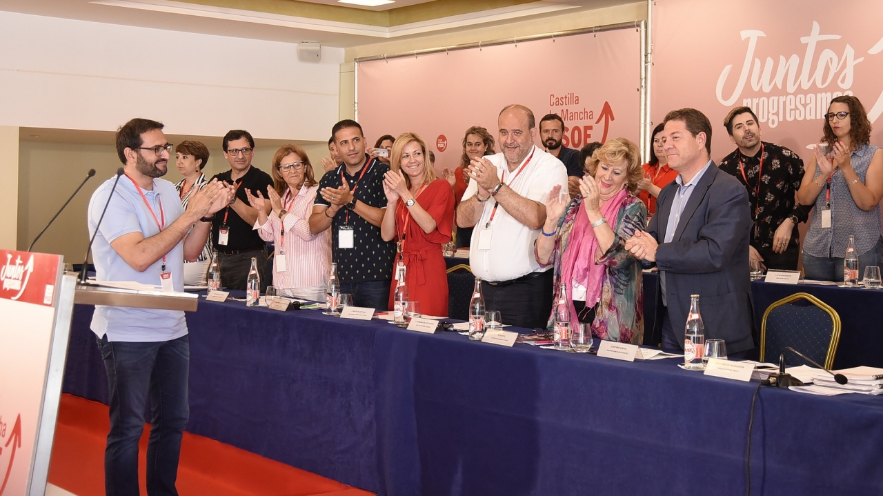 El Comité regional del PSOE ratifica a Emiliano García-Page como candidato socialista a la Junta para 2019