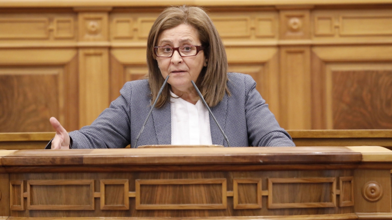 Torralba contesta a Núñez que "maltrato y desprecio a Cuenca es lo que hizo su madrina Cospedal"