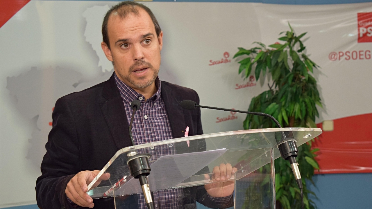 "La foto de Núñez y Román es la del presidente que no llega y el alcalde que se va"