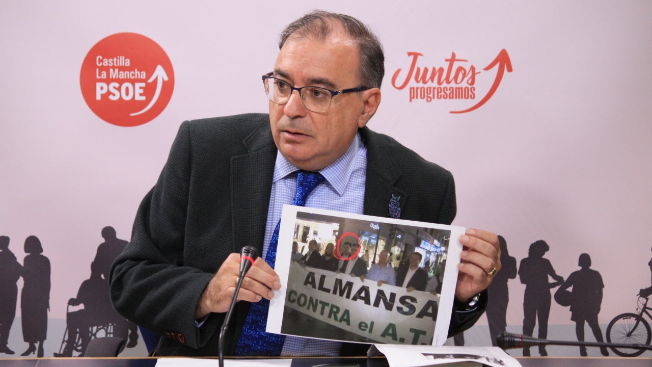 "Resulta ridículo que Nuñez defienda en Cuenca, el ATC para Villar de Cañas cuando se manifestó, en Almansa, en contra del paso de residuos radioactivos"