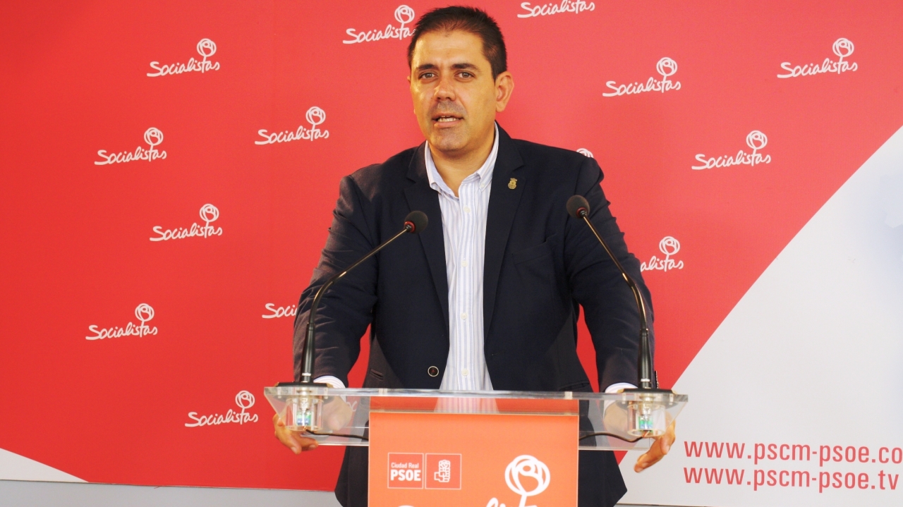 Bolaños: "Si hay más explotaciones de titularidad compartida en Castilla-La Mancha es por las políticas del Gobierno de García-Page"