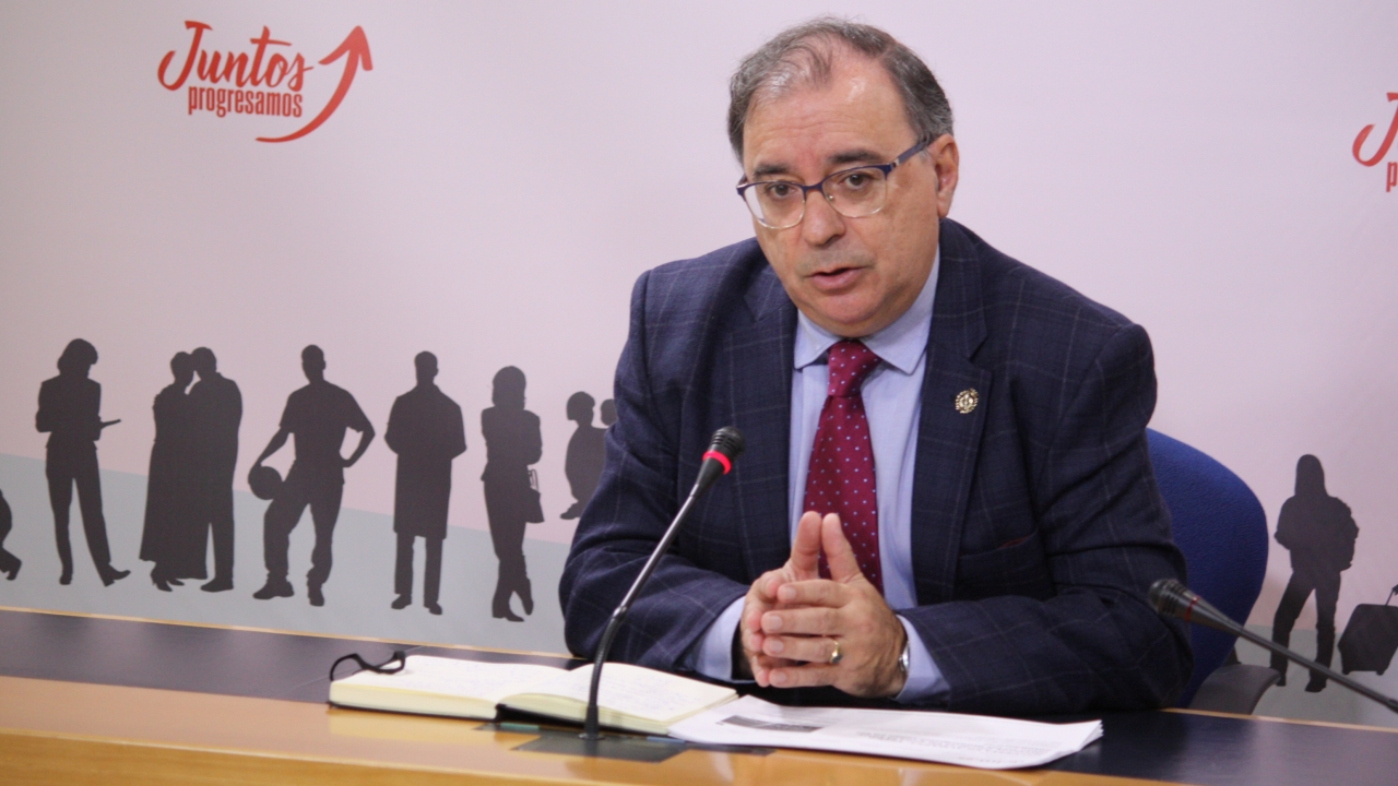 "García-Page, el gobierno y el PSOE de C-LM siempre lo han dejado muy claro: "Todo dentro de la Constitución y nada fuera de la Constitución"