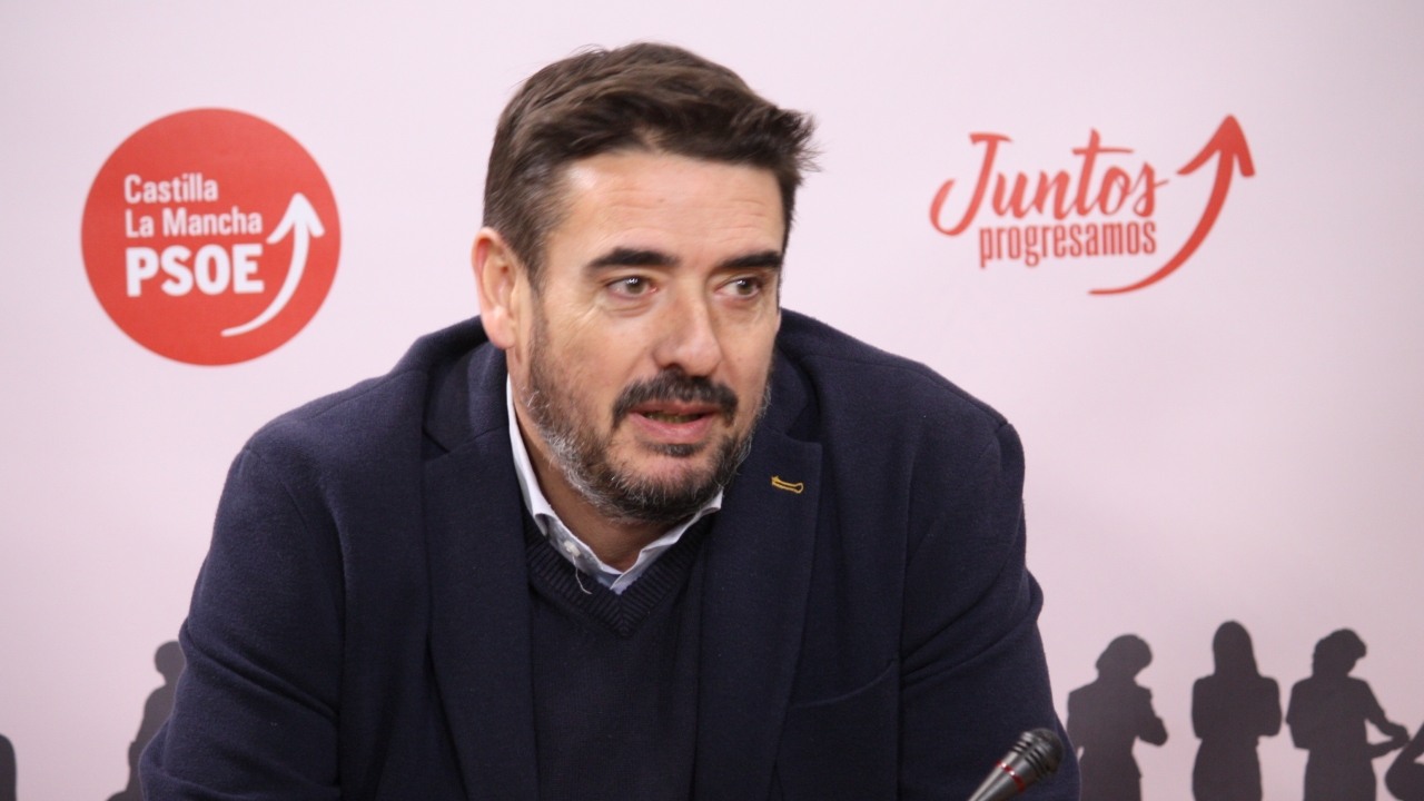 "2019 se inicia como terminó 2018 con el presidente Page trabajando por mejorar C-LM y el PP de Núñez perdido y sin proyecto"