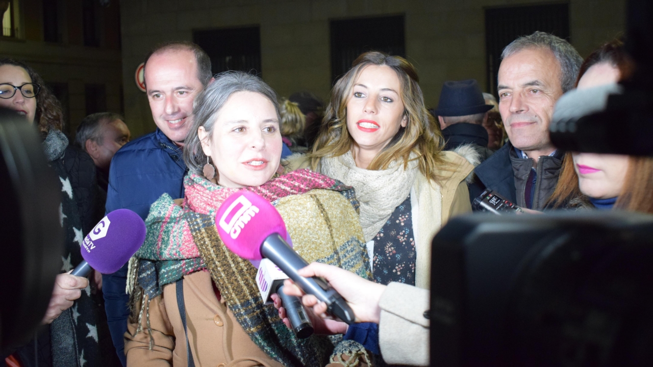 Araceli Martínez: "No pueden tener cabida alianzas políticas con fuerzas misóginas y machistas que ponen en riesgo los derechos de las mujeres"