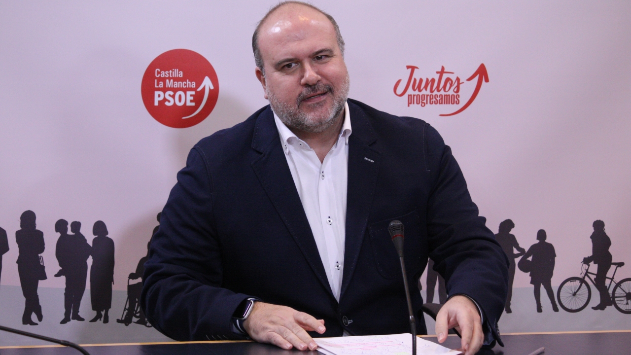 "En mayo nos jugamos seguir adelante con la recuperación o volver atrás con un PP apoyado por partidos más de derechas"