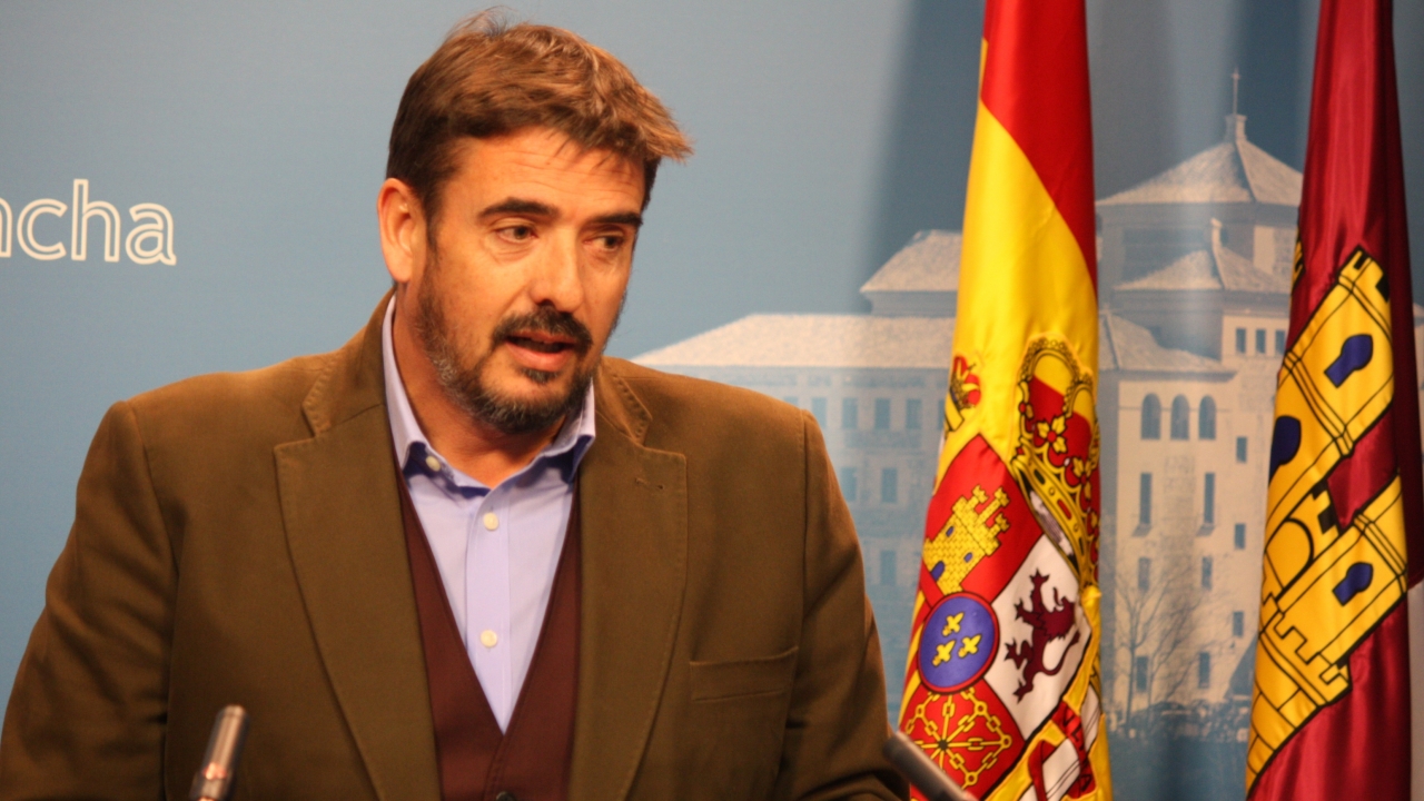 "Núñez tendrá que retratarse y decir si rompe o no con el memorándum con el que Cospedal traicionó a C-LM y que él tanto aplaudió"