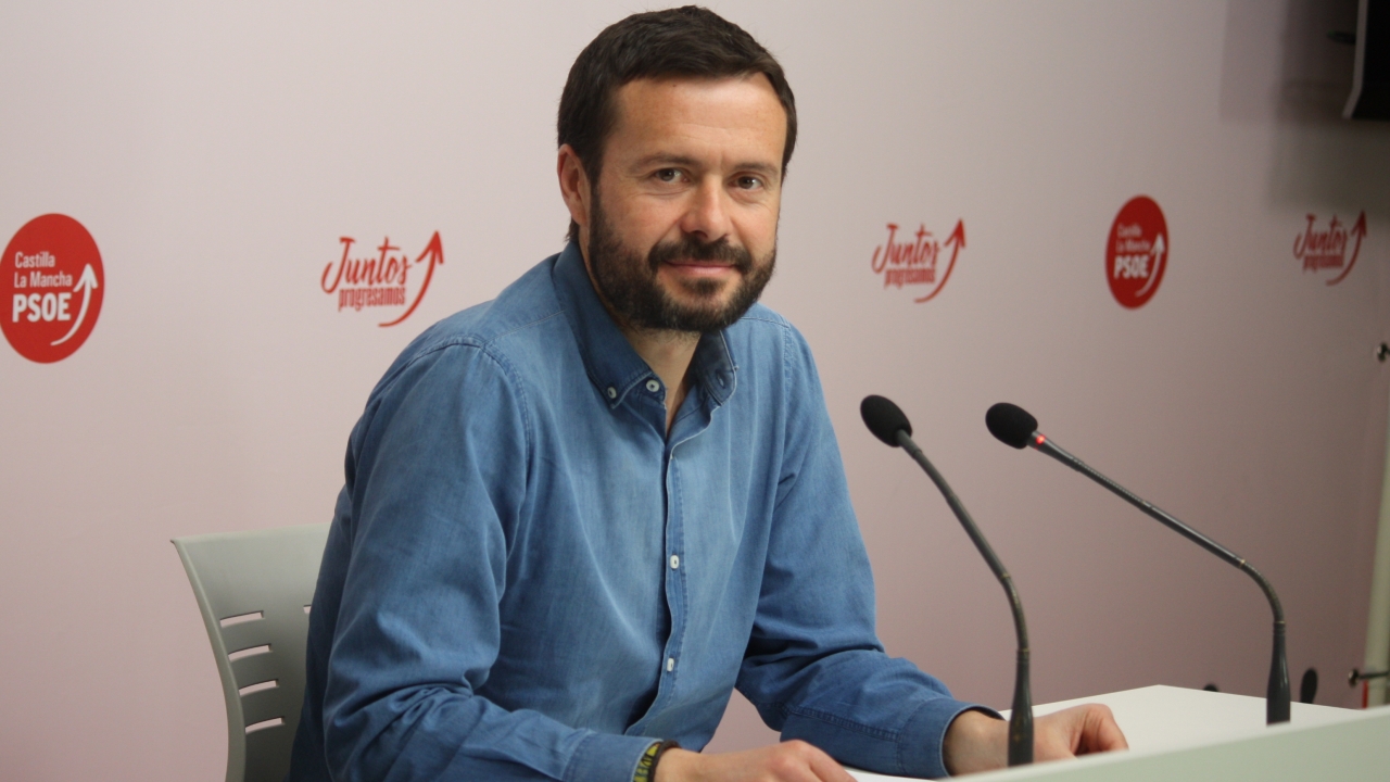 "Núñez se va a tener que retratar y decir si está del lado del Tajo y de C-LM o si sigue defendiendo el memorándum de la vergüenza de Cospedal"