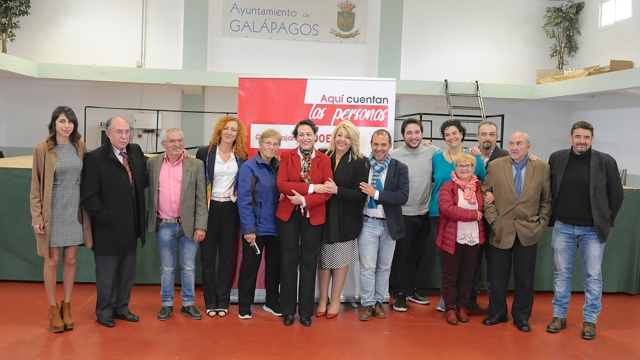 Valerio apoya la candidatura del PSOE al Ayuntamiento de Galápagos, encabezada por María José de Castro