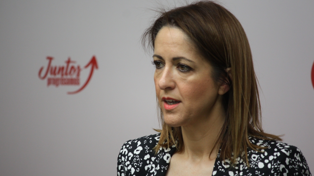 "El modelo económico del PP es llevarse lo necesario para nuestro desarrollo y traer lo que nadie quiere"