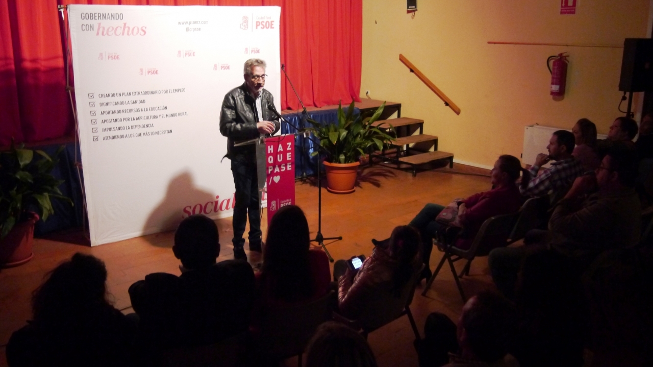 Jesús Martín: "El PSOE necesita mayoría en el Senado y el Congreso para mantener la España del diálogo que todos queremos"