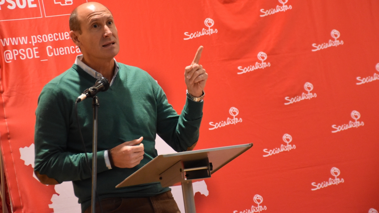 Sahuquillo asegura que el PSOE es el partido que defiende la educación pública y las escuelas rurales que producen arraigo al territorio