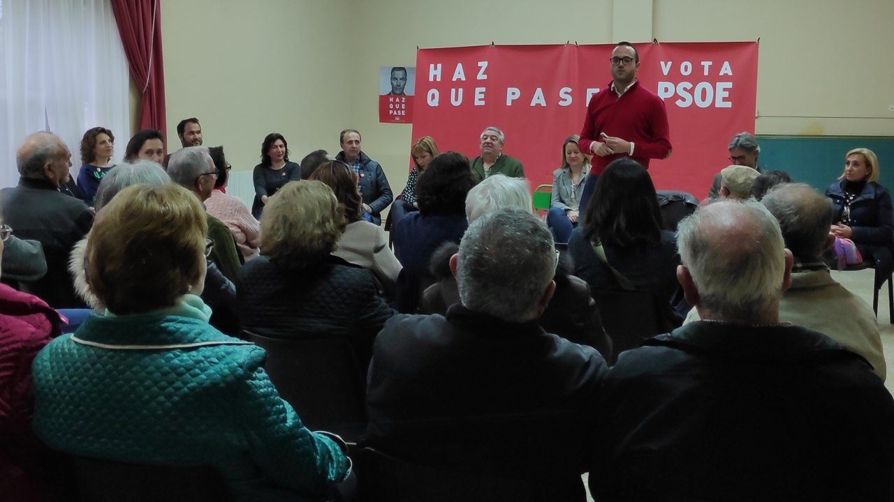 Valera lamenta que la "radicalización" de la derecha afecte a cuestiones como las pensiones