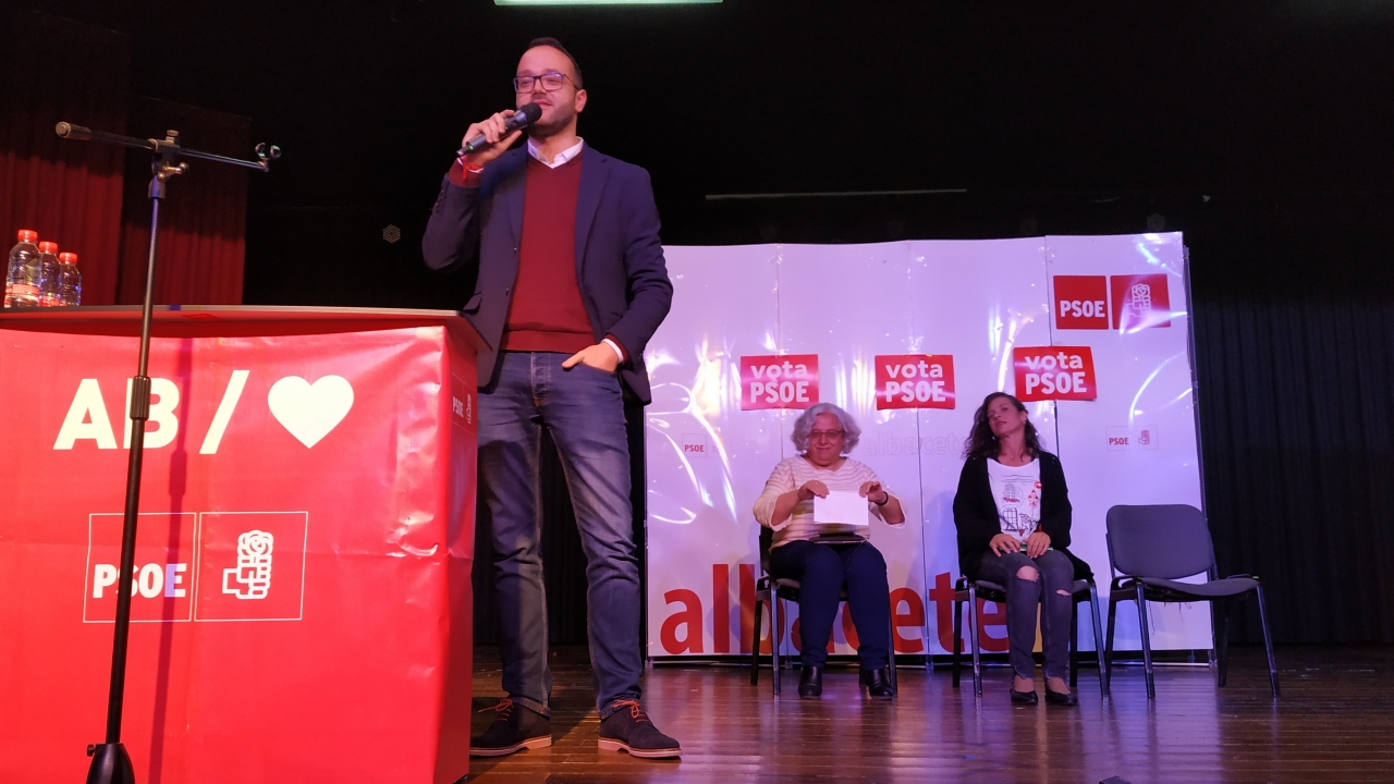 Valera: "El PSOE es el único partido que puede dar continuidad al Estado del Bienestar"