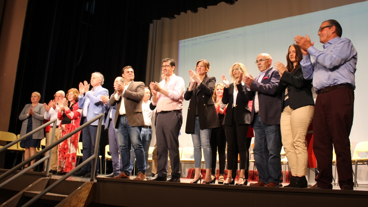 Caballero y Fernández brindan el apoyo al candidato del PSOE a la alcaldía de Malagón