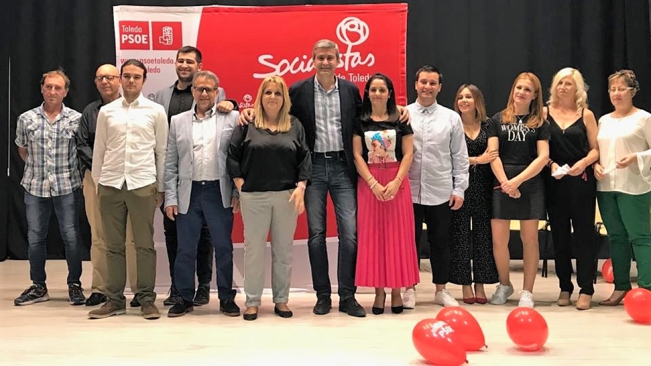 Álvaro Gutiérrez apoya el proyecto de avance, ilusión y trabajo que María José ballesteros representa para Portillo