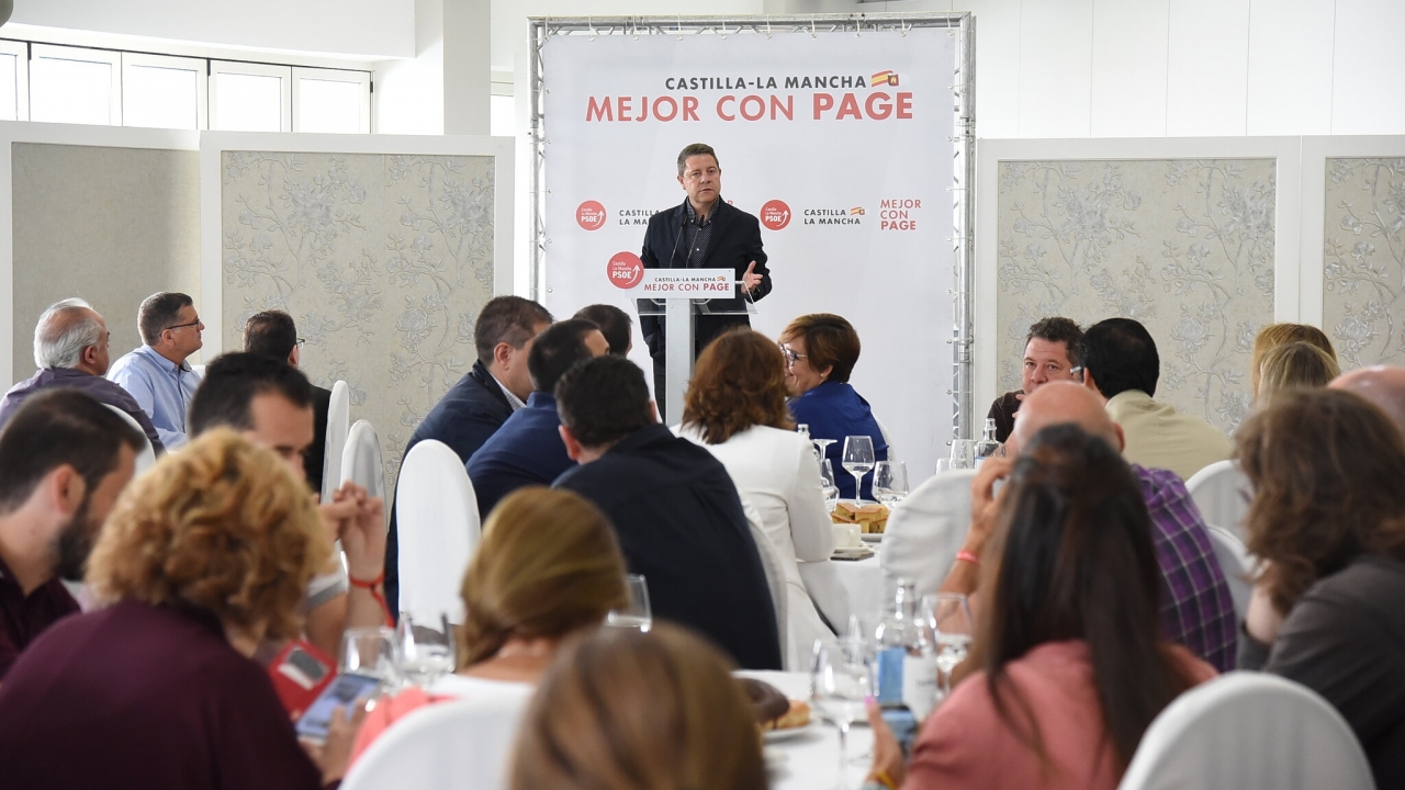 García-Page valora el crecimiento del peso del sector industrial en la economía de la región