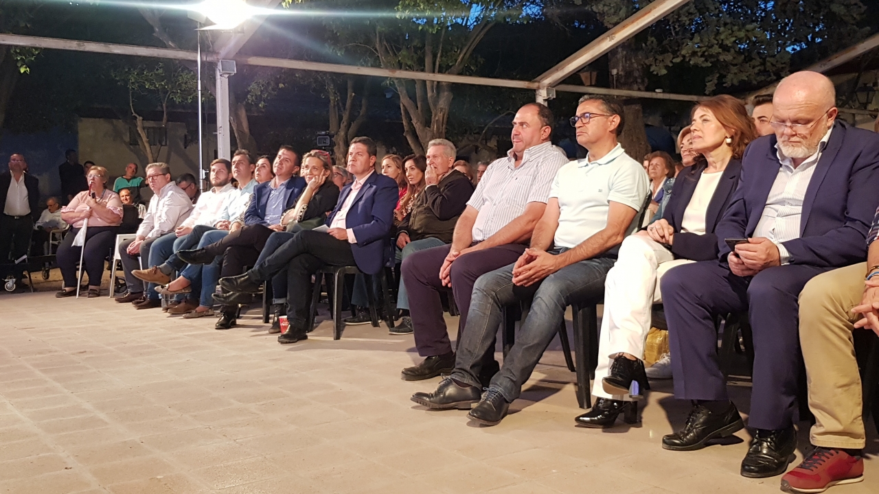 Cabañero: "No nos podemos confiar porque la alternativa a un gobierno que mira al futuro es que ellos vuelven"