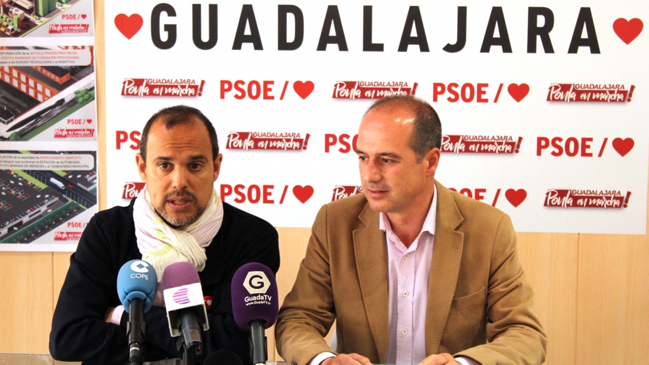 "El PSOE está a un punto del tercer diputado regional en Guadalajara y Podemos a más de cuatro puntos de obtener representación"