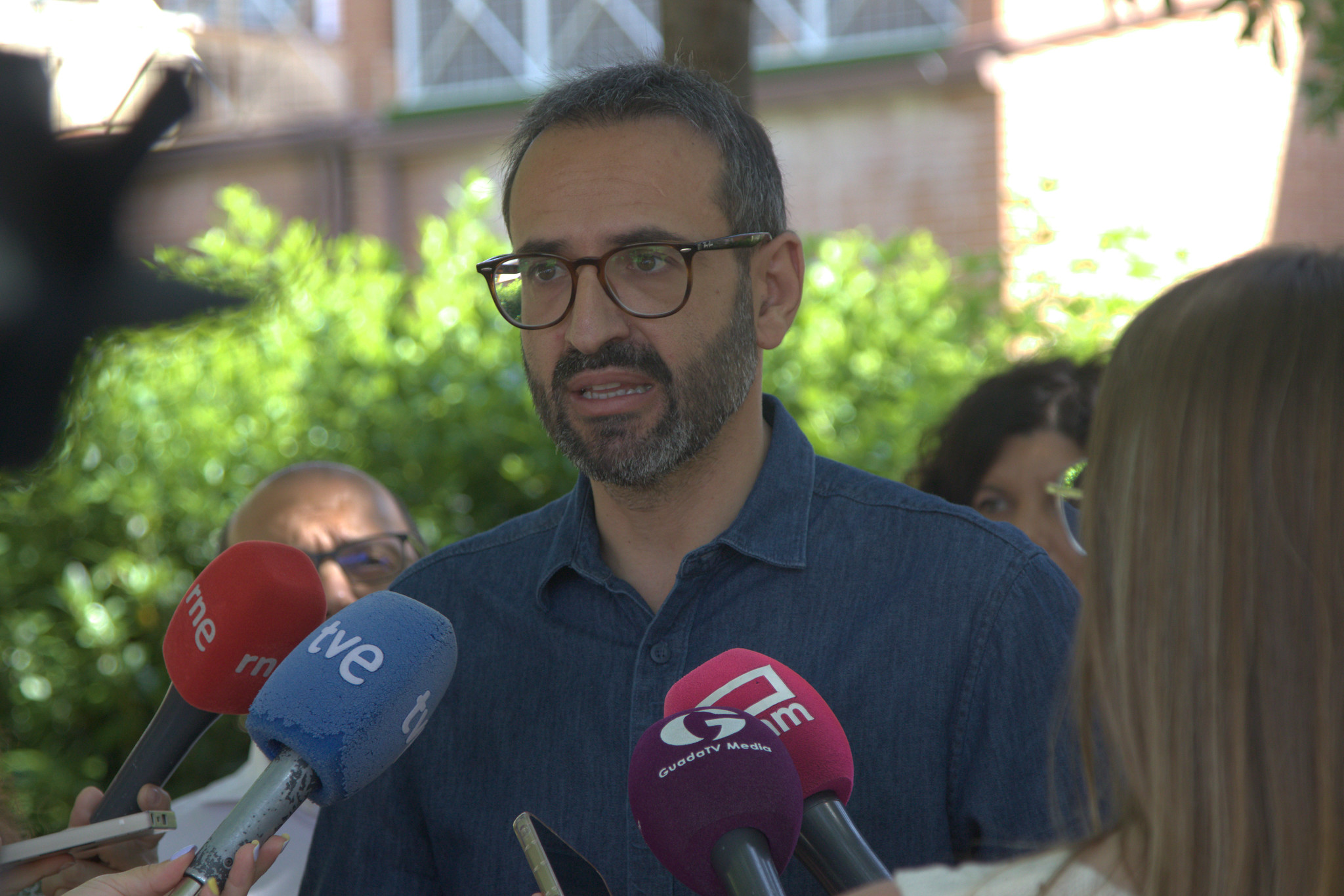 Gutiérrez reivindica un “debate amplio” en el PSOE en busca de soluciones “compartidas, generosas y leales”