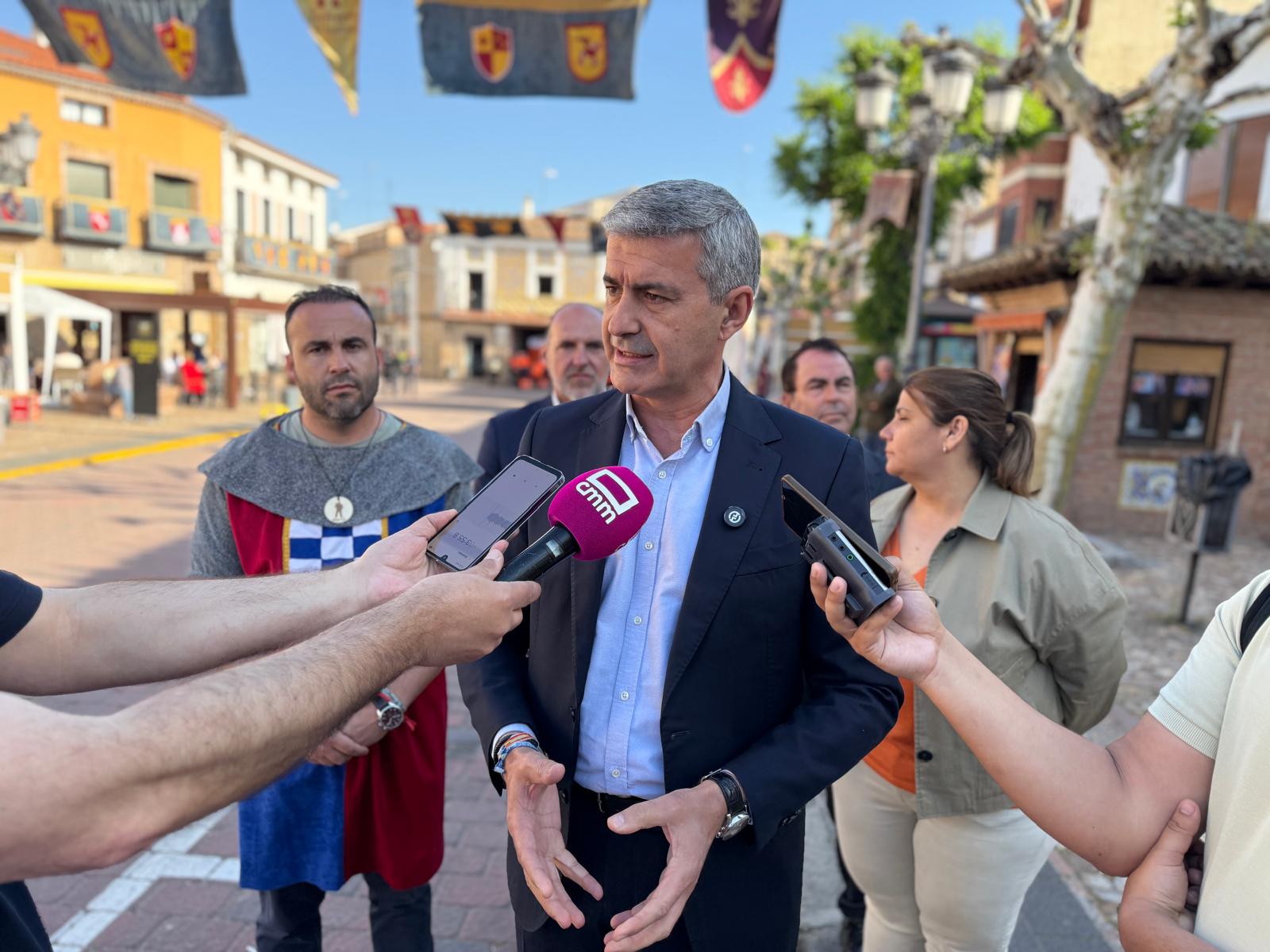 Gutiérrez exige a Núñez que expulse a los concejales del PP que hacen negocio con la migración: “dicen que es grave mientras se lucran con ella”