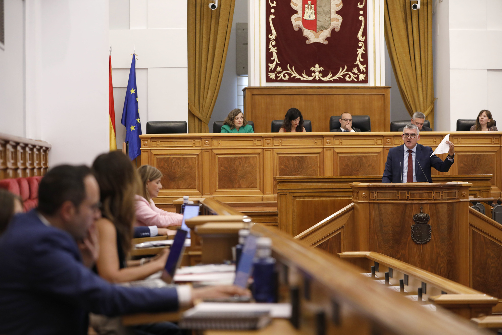 Godoy insta a Núñez a convencer al alcalde de Las Pedroñeras para desbloquear la construcción de un nuevo colegio