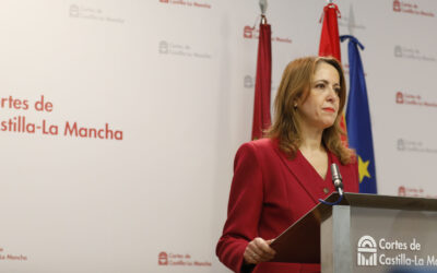 Maestre destaca la “altura y valentía de Page” para presentar medidas como el plan “más ambicioso de España en vivienda” y ayudas a jóvenes