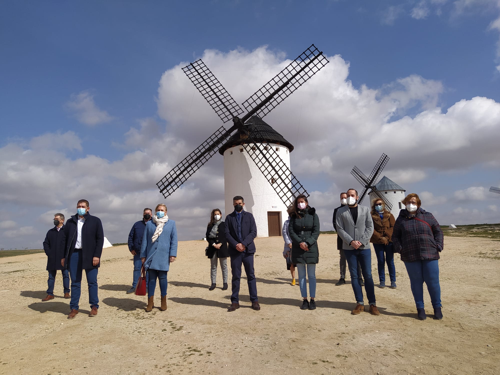 Los parlamentarios nacionales del Partido Socialista destacan, desde Campo de Criptana, el compromiso del Gobierno de España con el turismo