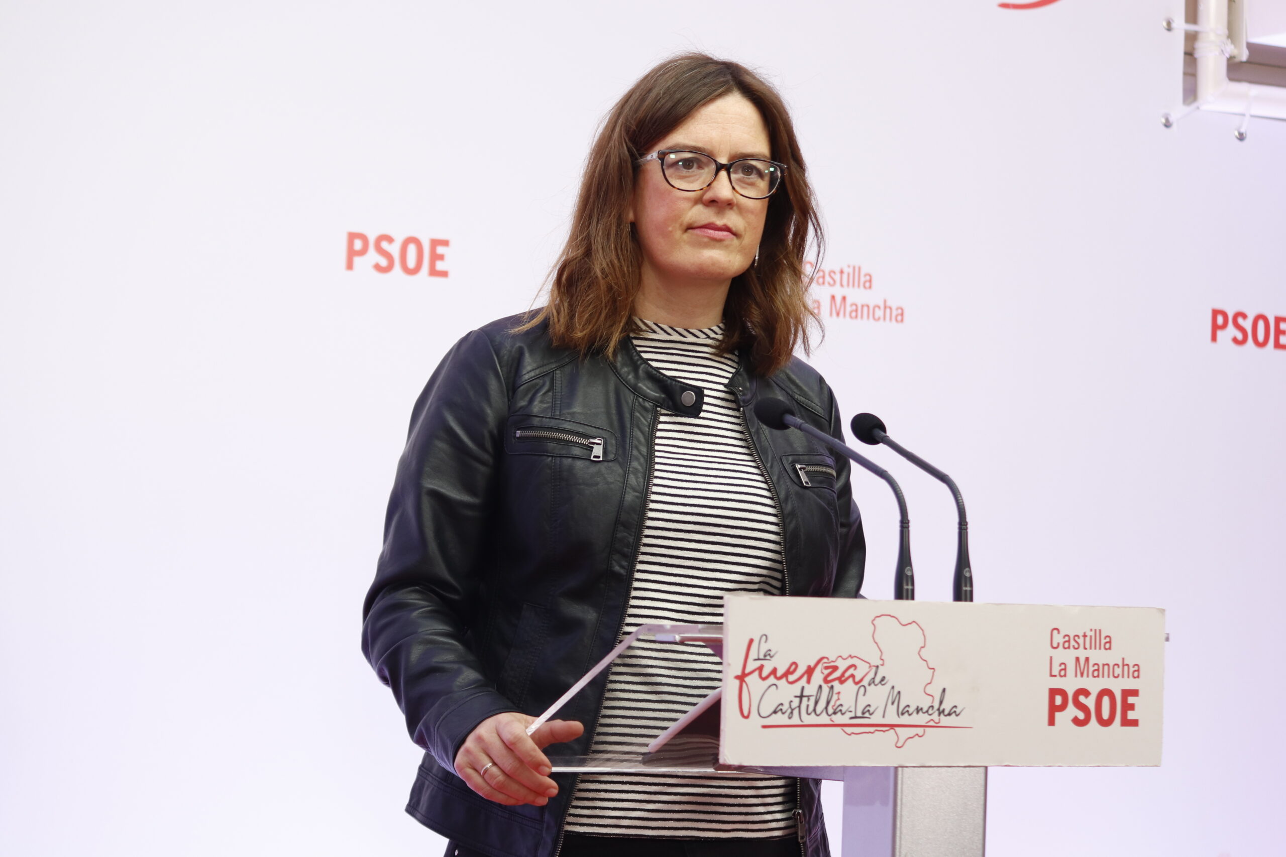 Padilla pide a Núñez que abandone los bulos y le exige “lealtad y unidad” con la mesa de diálogo social de CLM