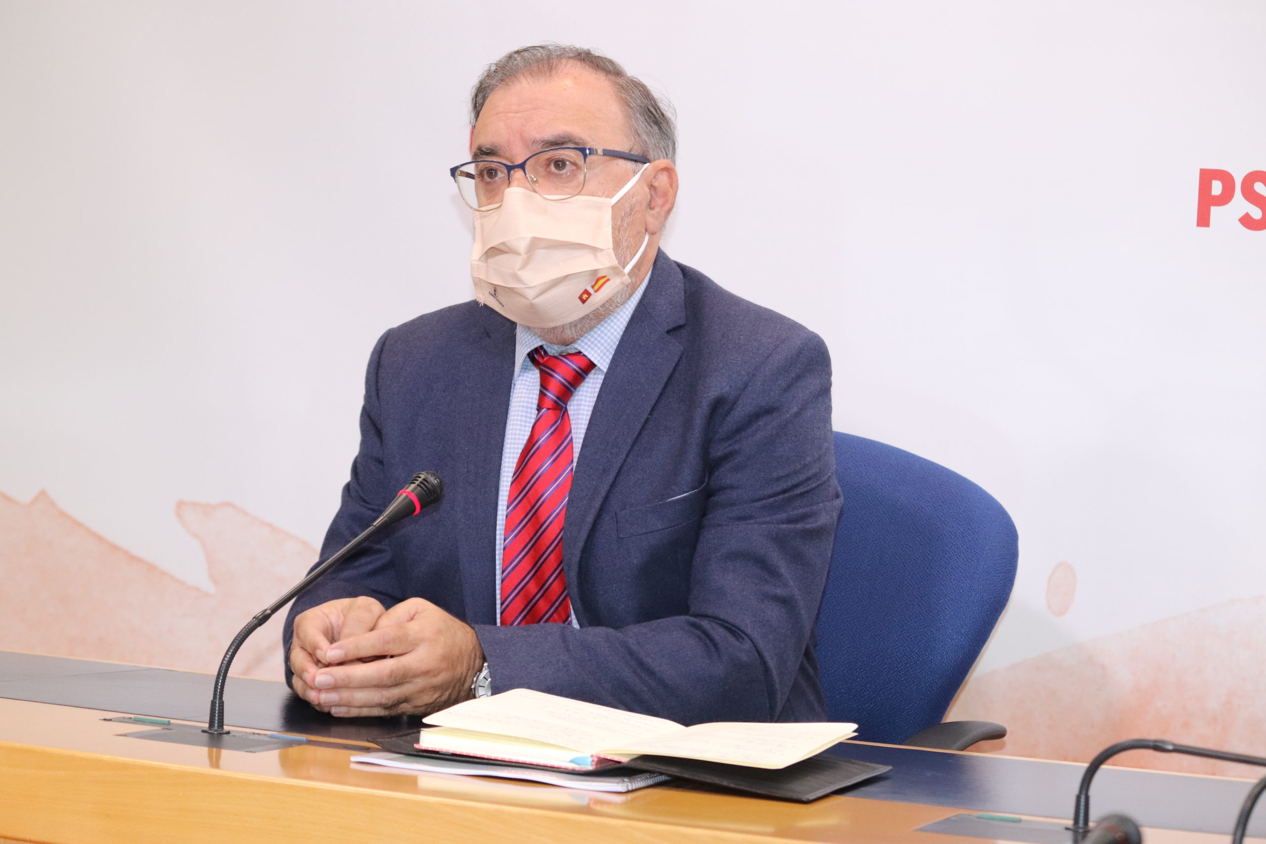 Mora critica que Núñez “no se ha leído el presupuesto” y le pide que “arrime el hombro”