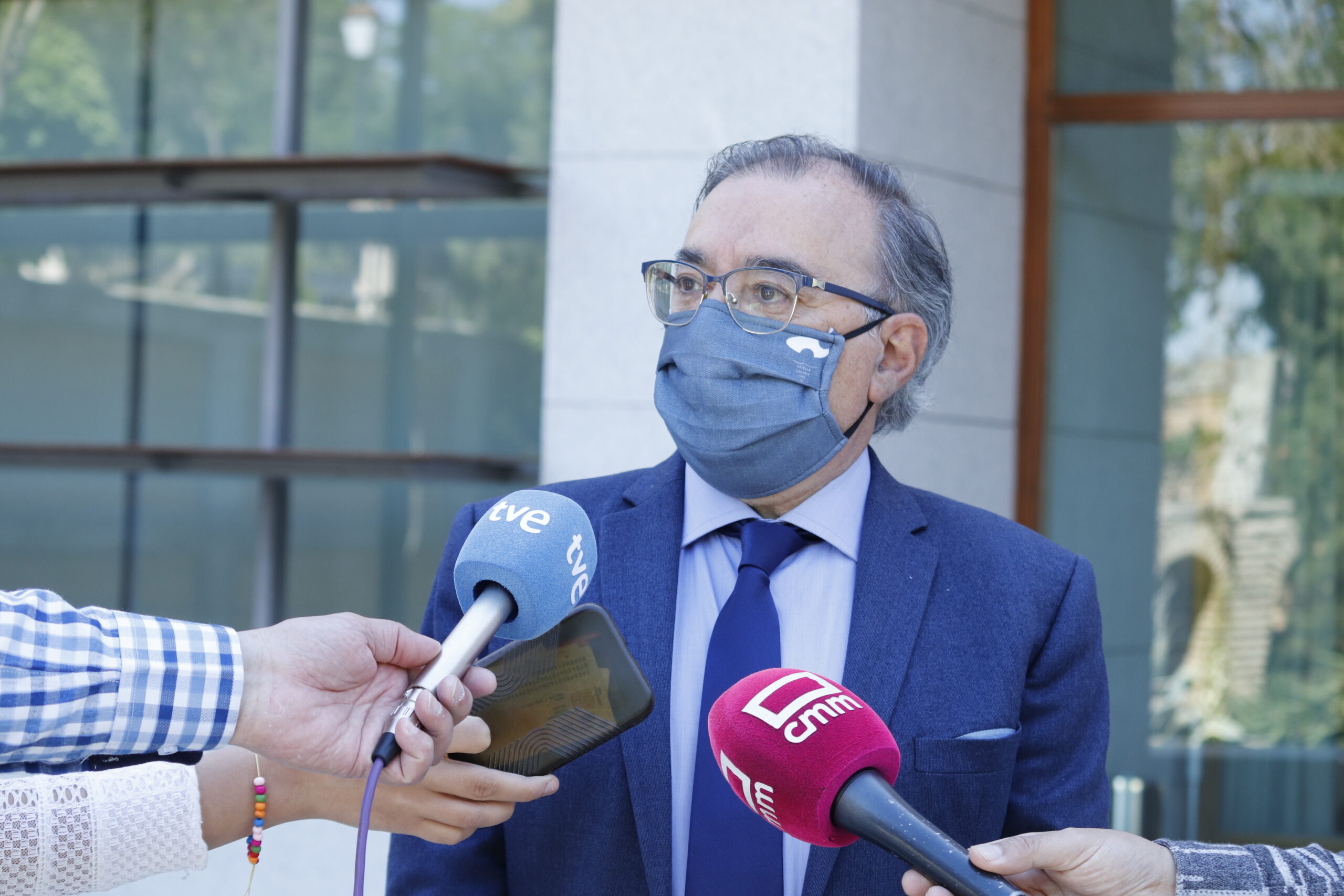 Mora denuncia que Núñez “se escondió” ante el apoyo al trasvase por parte de los dirigentes nacionales del PP