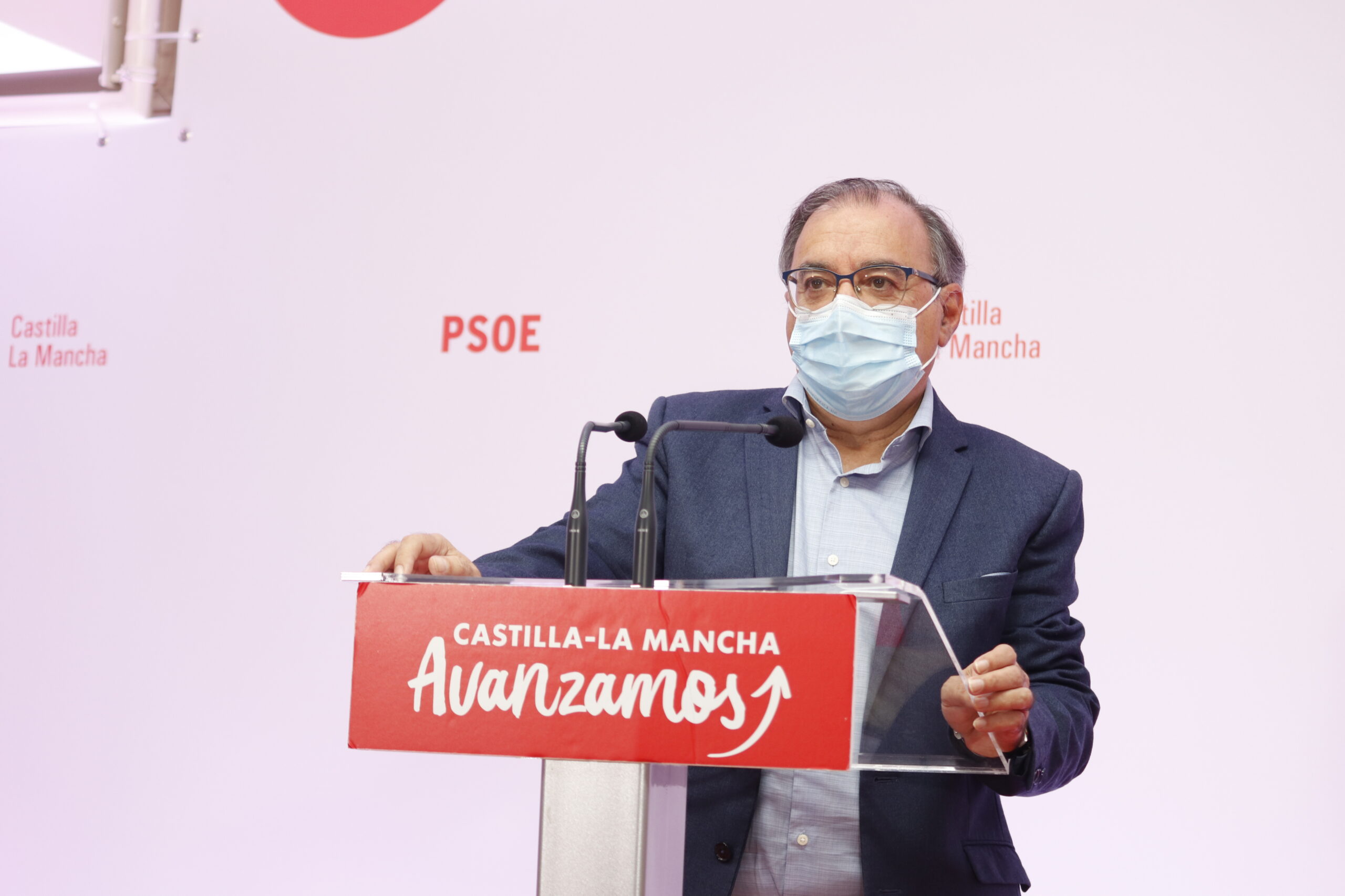 Mora insta a Núñez a reconocer el trabajo del colectivo sanitario en el Debate sobre el Estado de la Región