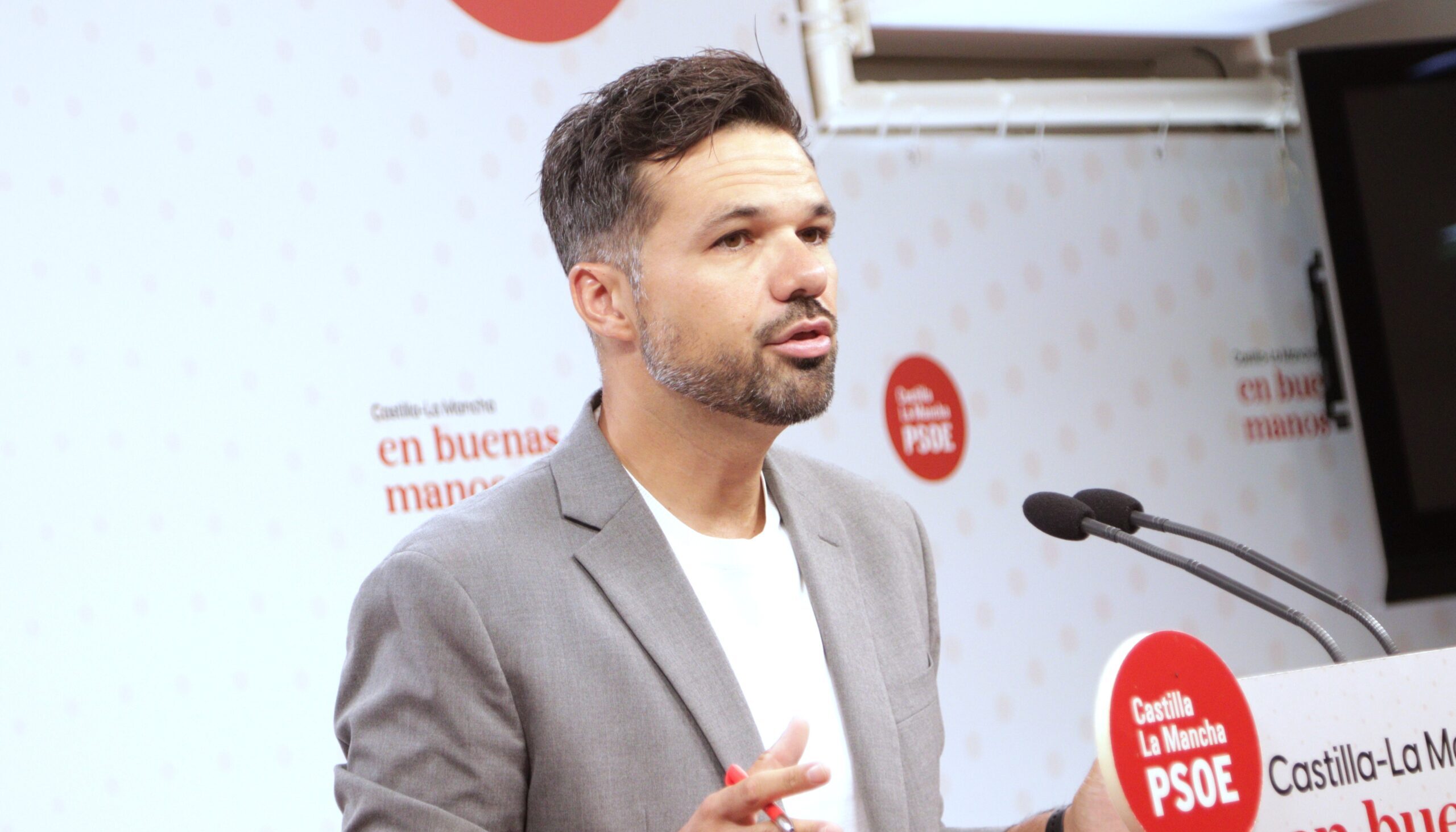 Zamora exige a Núñez que paralice en 24 horas la “cacicada” en el Ayuntamiento de Villarrobledo del PP