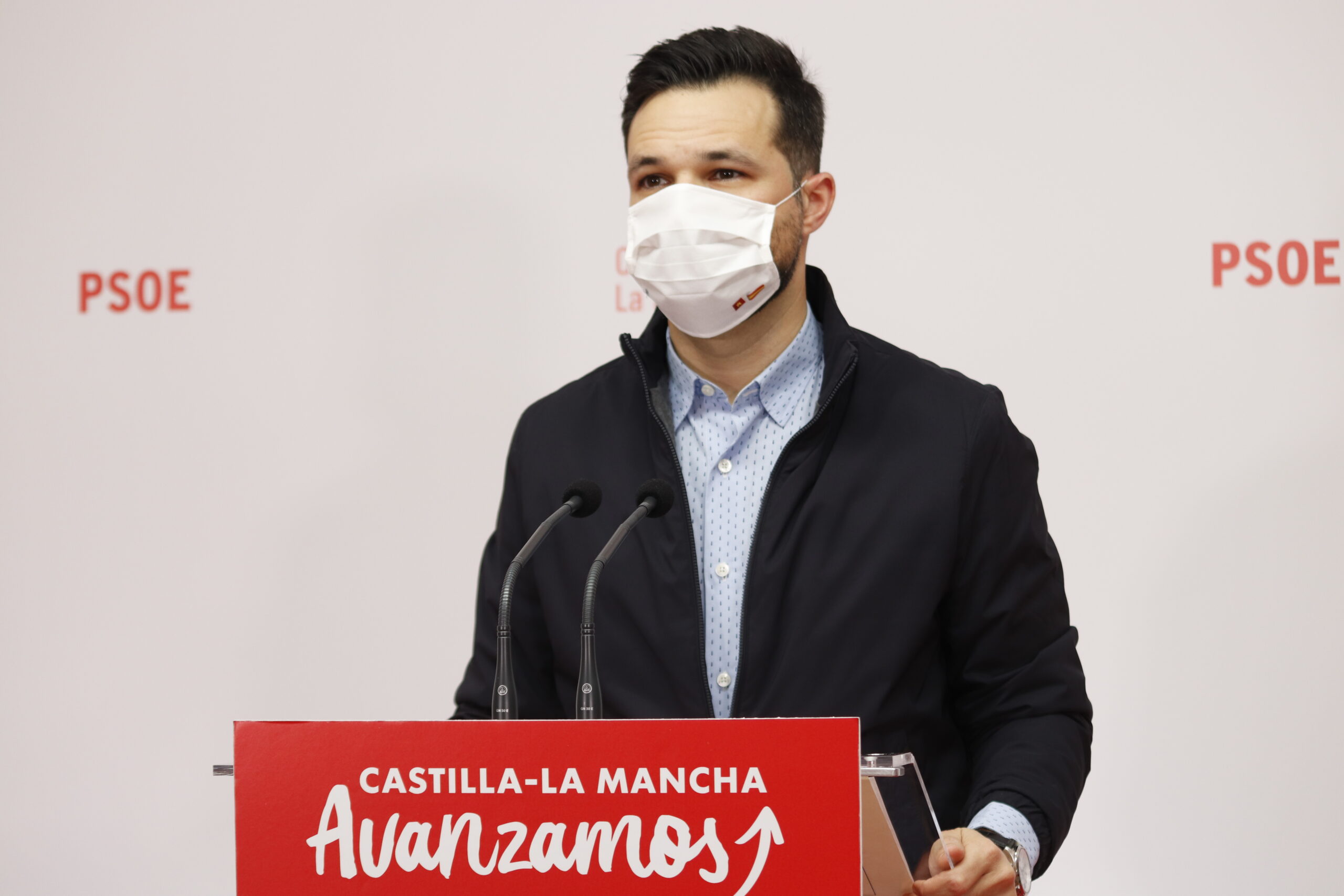 Zamora: “¿Qué problema tiene Núñez con que todos los españoles paguemos los mismos impuestos en función de lo que ganamos?”