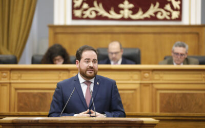 Camacho destaca que CLM sea un año más la región que mejor gestiona la dependencia y critica a PP y Vox por no alegrarse