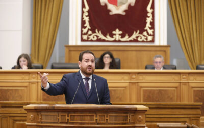 Camacho destaca el compromiso del Gobierno de Page con los Servicios Sociales y denuncia la “instrumentalización” del PP