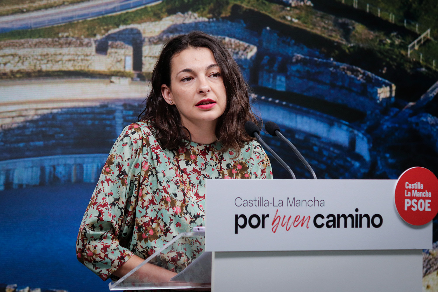 El PSOE asegura que Núñez “no tiene otro proyecto para CLM que el que le dice Tellado por WhatsApp”