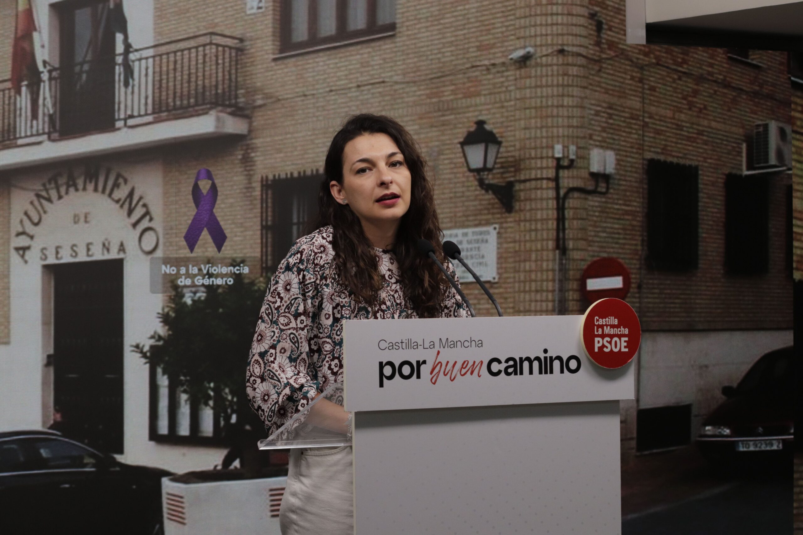 El PSOE de CLM critica la hipocresía de Núñez: “Le parecen mal los casos de corrupción de otros partidos y, sin embargo, con Cospedal calla”