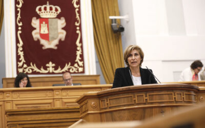 Paloma Sánchez subraya el apoyo de las instituciones socialistas de CLM a la industria del calzado que destaca en exportaciones