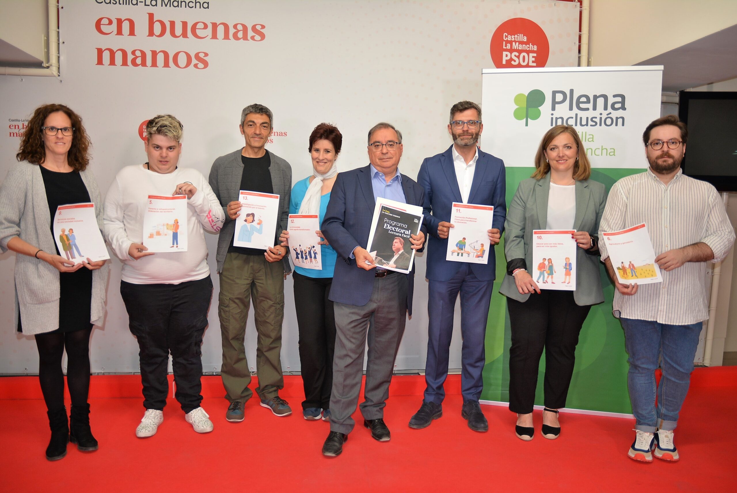 El PSOE de CLM adapta su programa electoral a la lectura fácil para “acercar la política a todo el mundo”