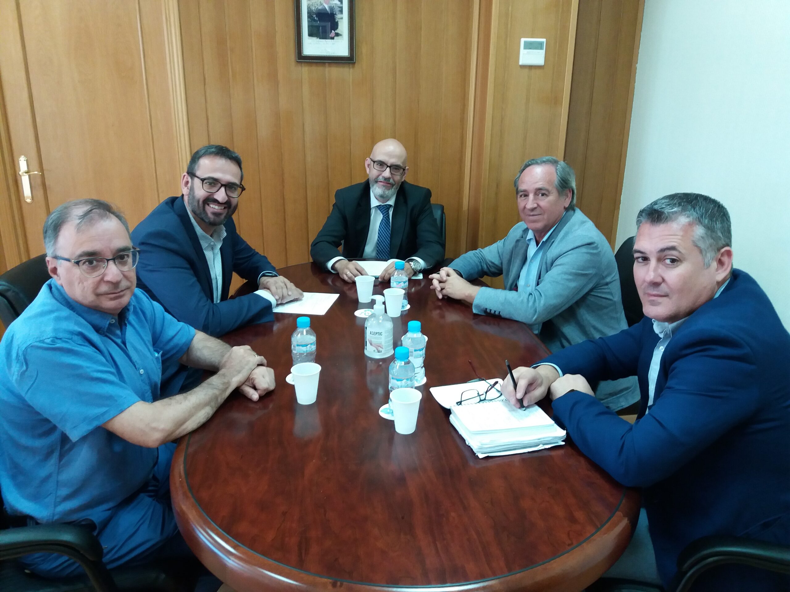 El PSOE se reúne con CECAM y aborda la formación, el empleo y la digitalización con el objetivo de mejorar la competitividad de las empresas