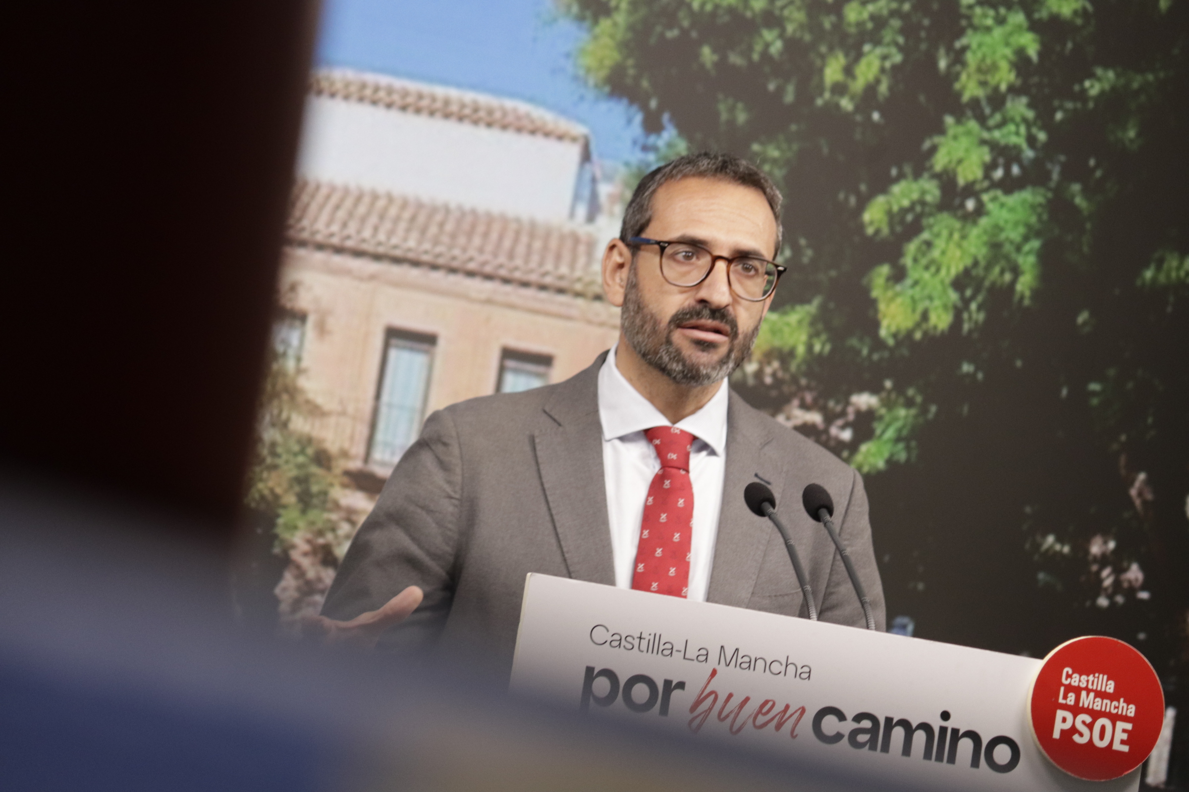 Gutiérrez pide al PP que se comprometa a apoyar el acuerdo para reactivar la carrera sanitaria “en lugar de enfadarse y buscar excusas”