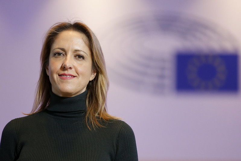 Cristina Maestre pide a la Comisión Europea medidas inmediatas para proteger a las mujeres durante la crisis de la COVID-19